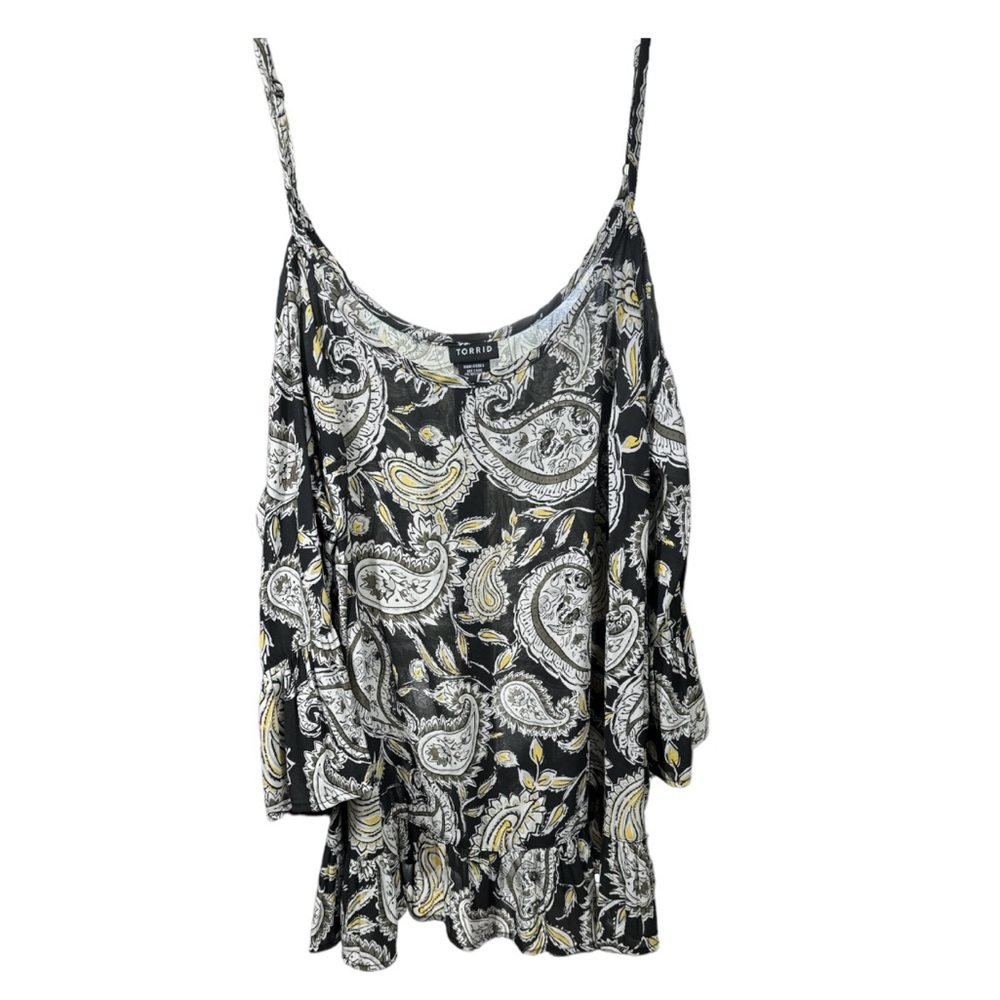 Torrid Paisley Print Cold Shoulder Top Size 2 NWOT